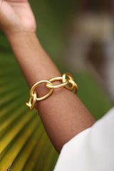 HALI BANGLE